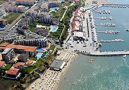 Hotel Alexandra 3*